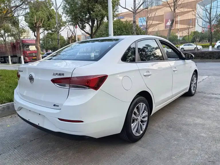 Buick Excelle GT Facelift 1.3 T Auto Light Hybrid Elite