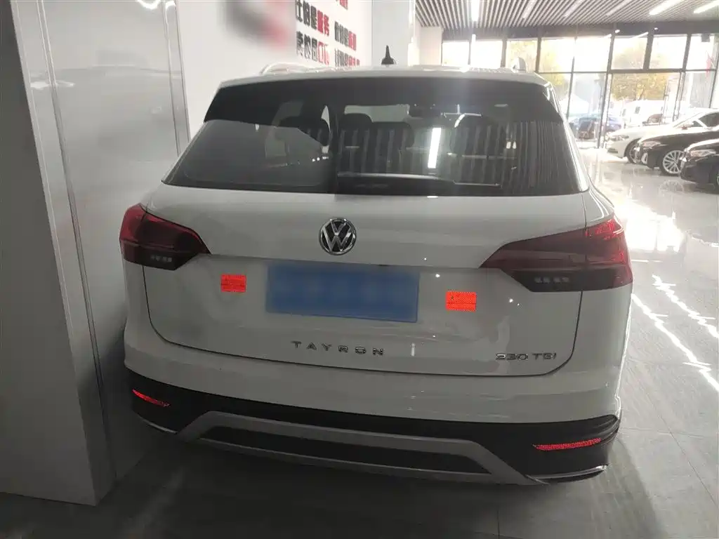 Tayron 330 TSI 2 WD Luxury Connected