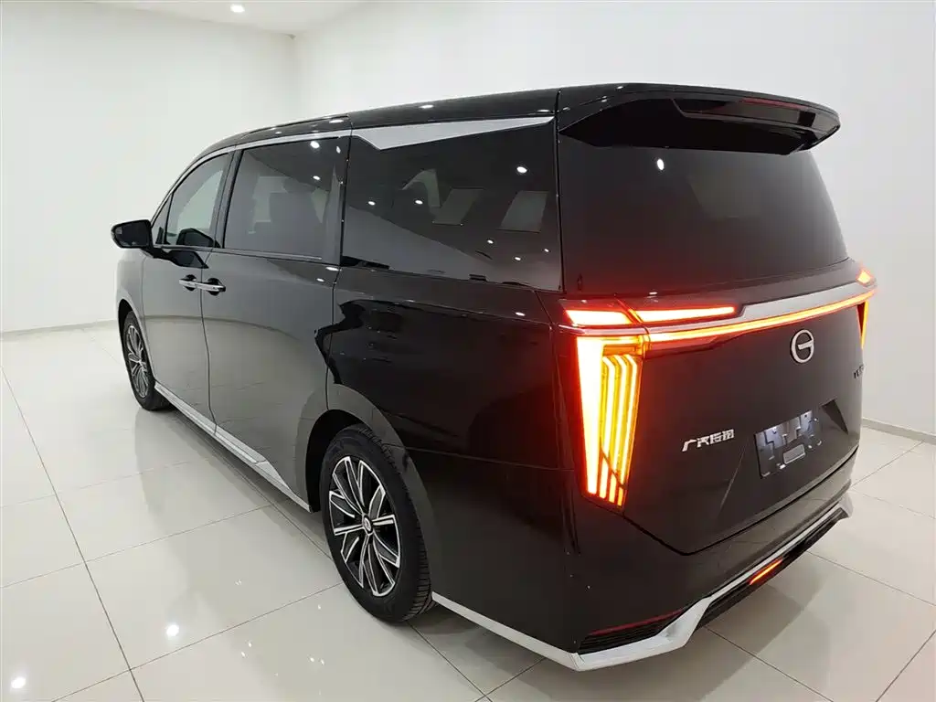 GAC Trumpchi M8 Master Series 400 T Distinguished
