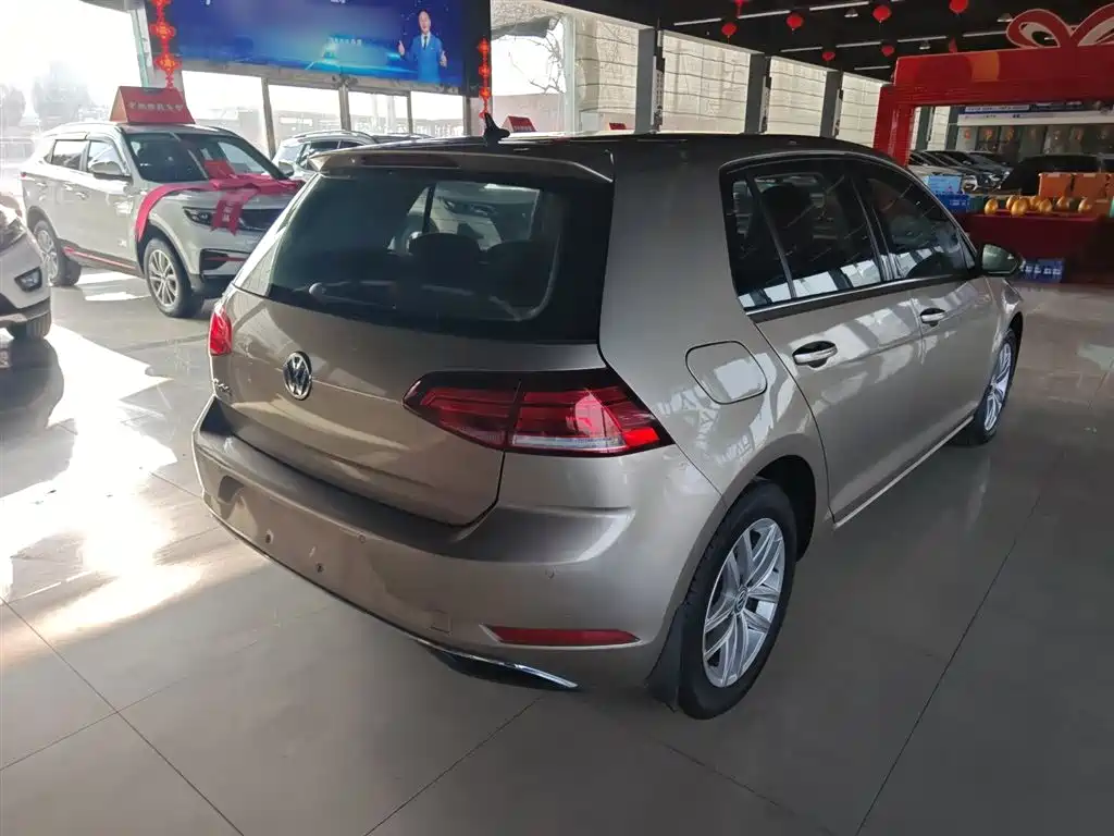 Golf 200 TSI DSG Comfort Progressive CN-VI