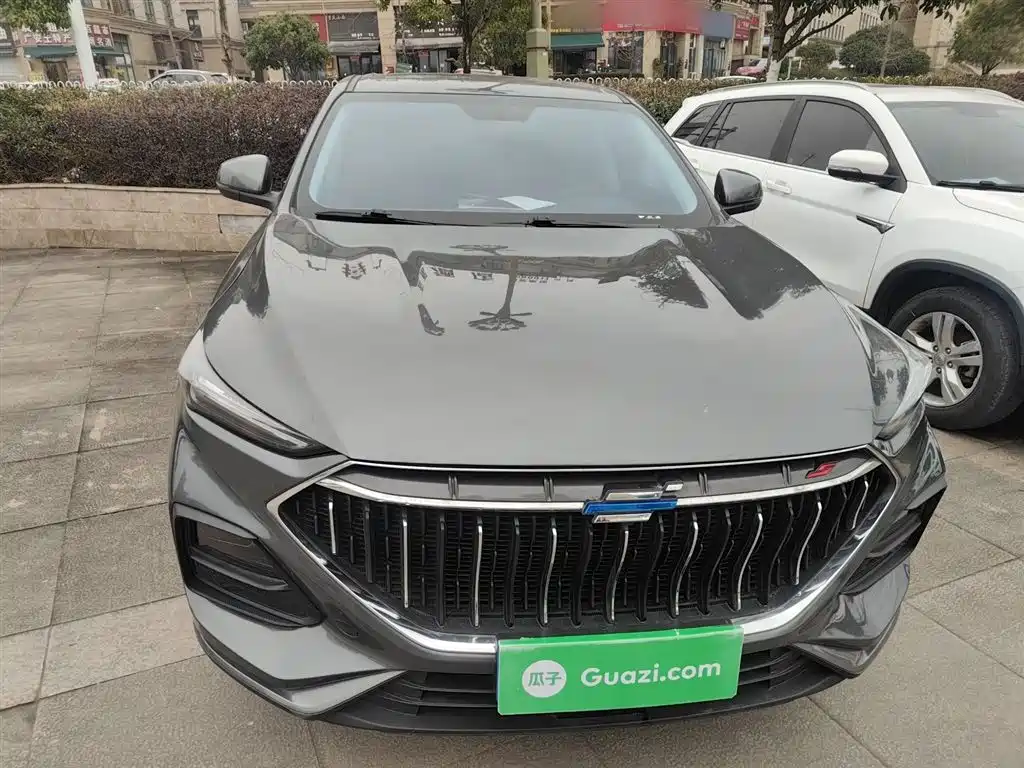 Changan Oshan X5 Facelift 1.5 T DCT Luxury