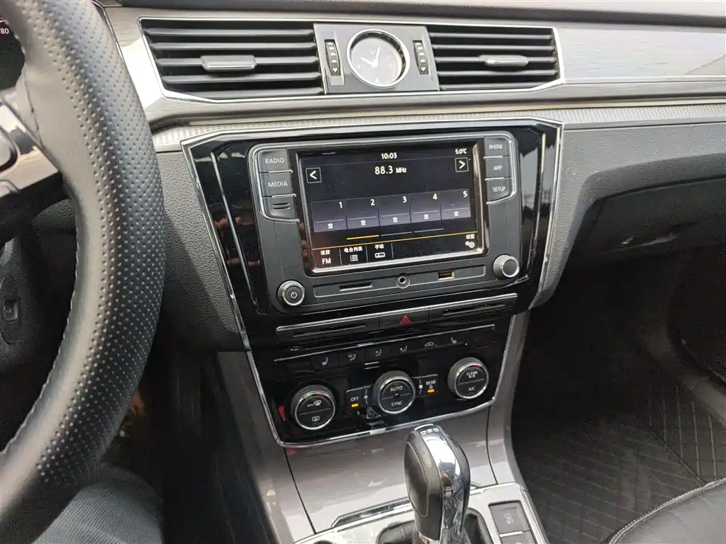 Passat 330 TSI DSG Honored