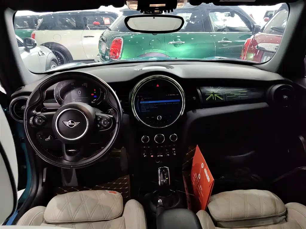 MINI 2.0 T COOPER S CABRIO Artist