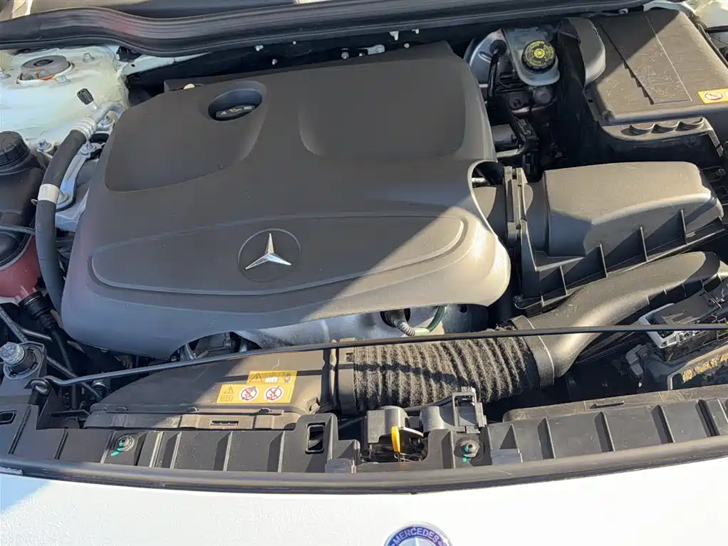 Mercedes-Benz GLA GLA 200 Dynamic