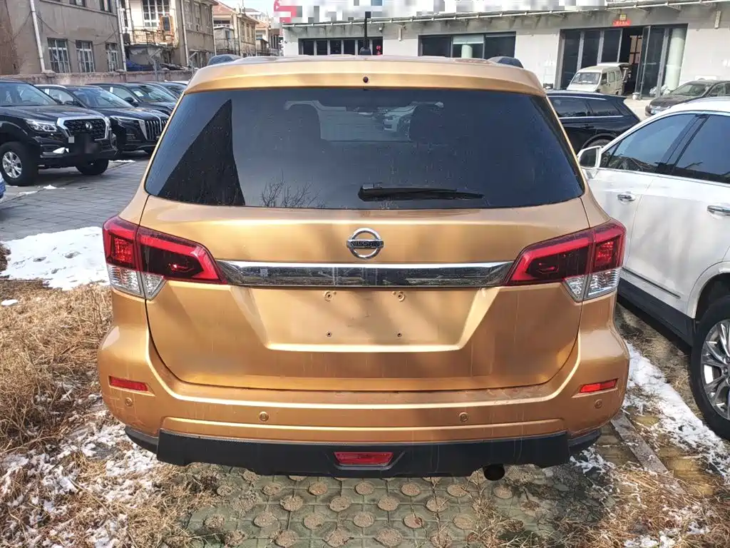 Terra 2.5 L Auto 2 WD Luxury