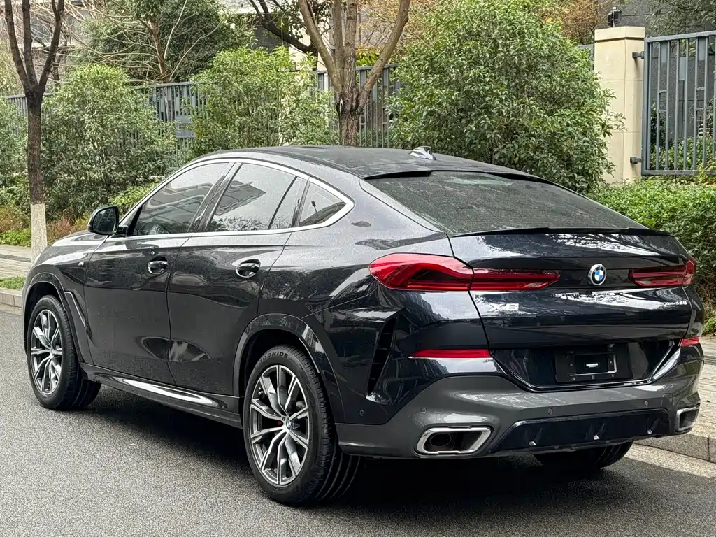 BMW X6 Facelift xDrive30 i M Sport Package