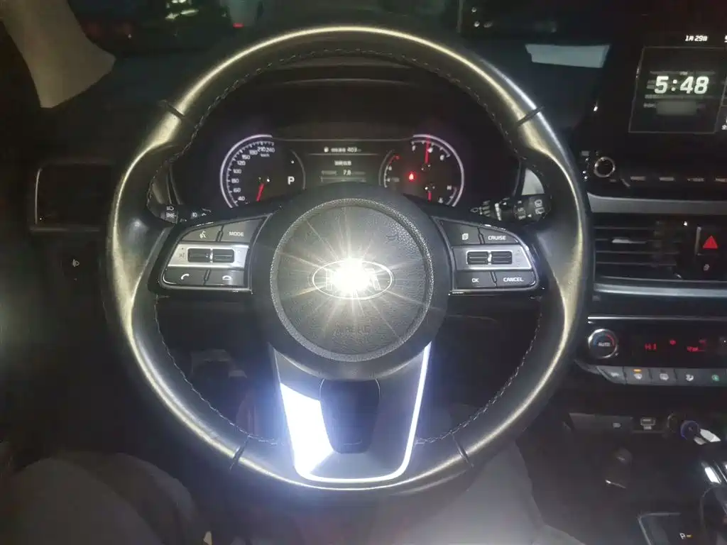 Sportage 2.0 L Auto Smart Enjoyment Luxury CN-V
