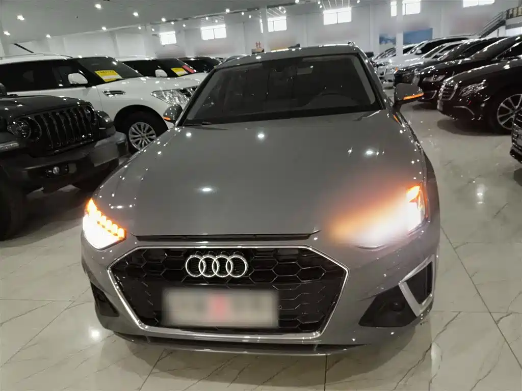 Audi A4 (Import) Avant Pioneer 40 TFSI Fashion Dynamic