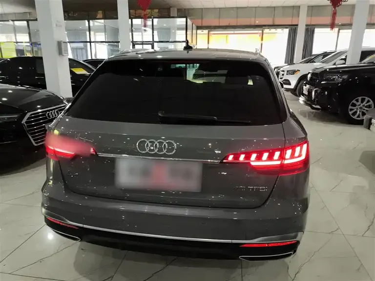 Audi A4 (Import) Avant Pioneer 40 TFSI Fashion Dynamic