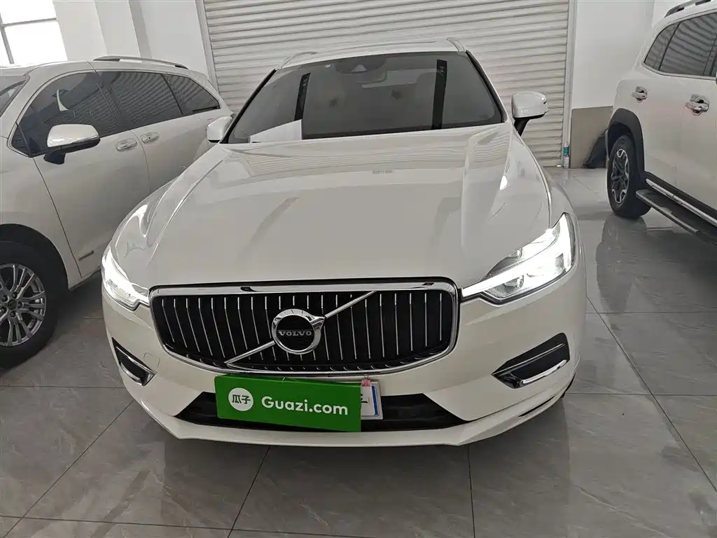 Volvo XC60 T5 4 WD Smart Vision Luxury