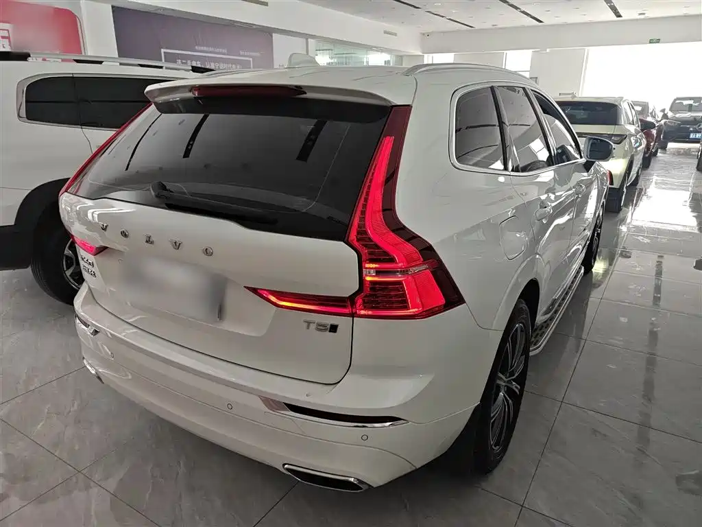 Volvo XC60 T5 4 WD Smart Vision Luxury