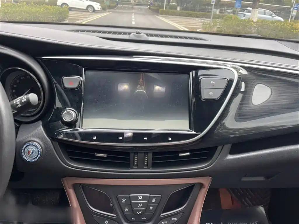 Envision Plus 532 T 2 WD Elite