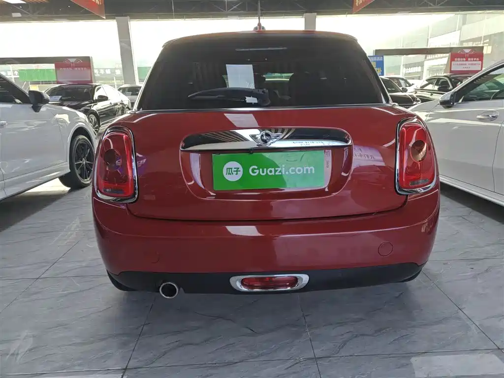 MINI 1.5 T ONE PLUS 5-door