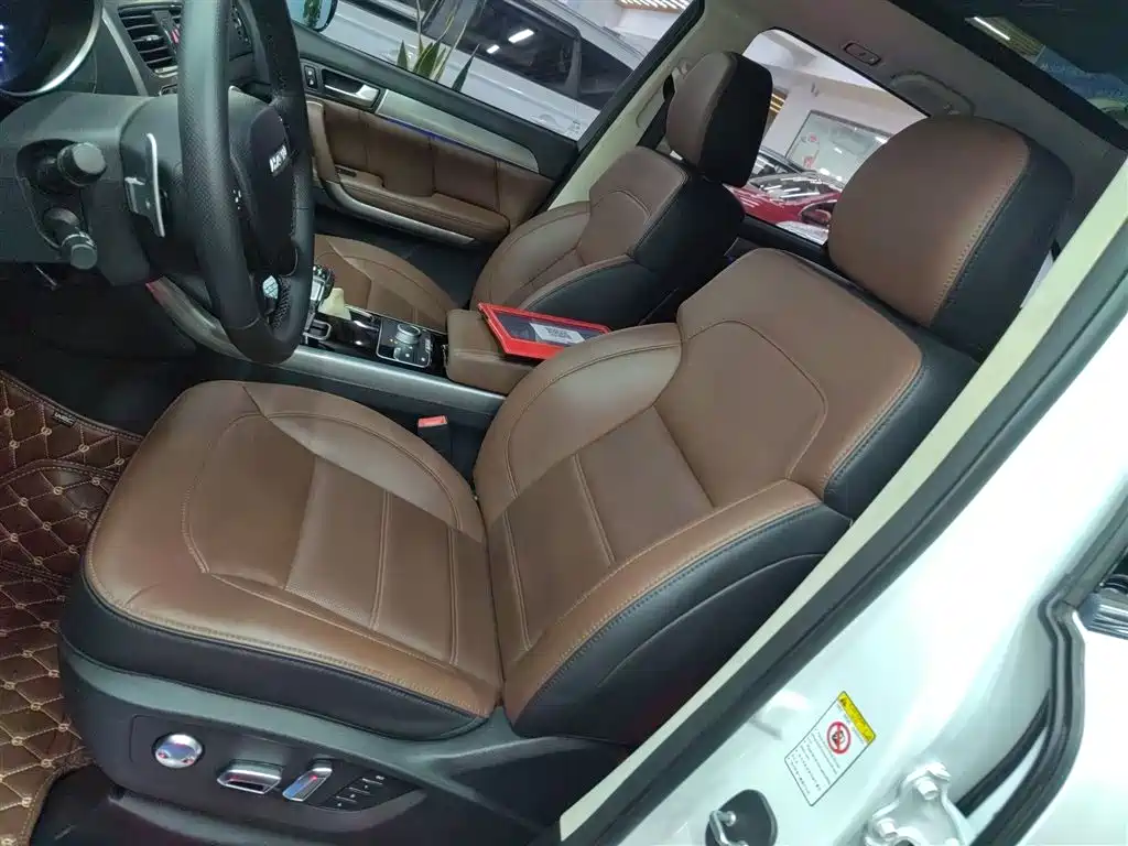 Haval H8 哈弗H8 2017款 2.0 T 柴油两驱智享型