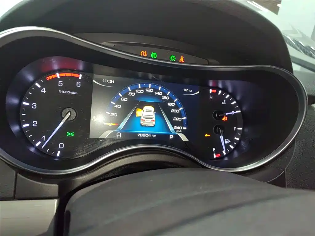 Haval H8 哈弗H8 2017款 2.0 T 柴油两驱智享型
