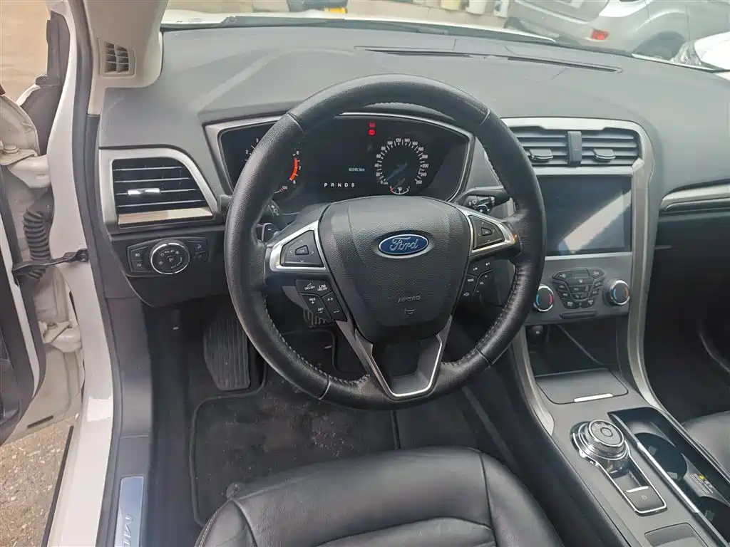 Mondeo Facelift EcoBoost 180 Fashion