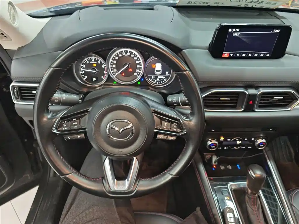 Mazda CX-5 2.5 L Auto 2 WD Black Knight