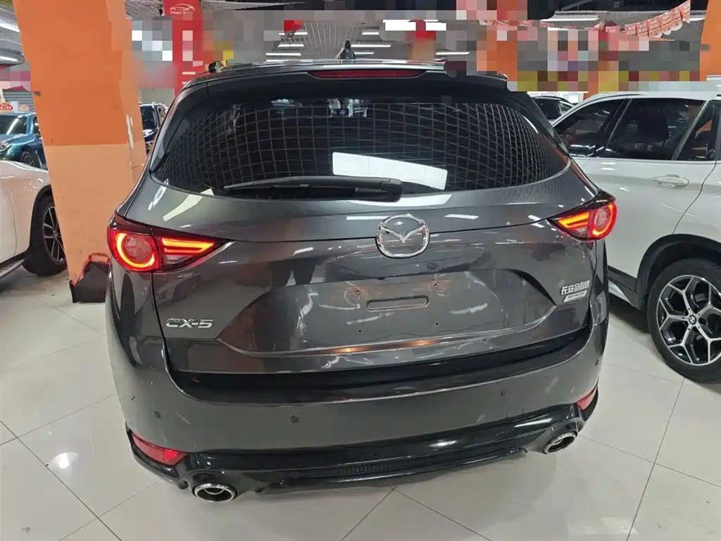 Mazda CX-5 2.5 L Auto 2 WD Black Knight