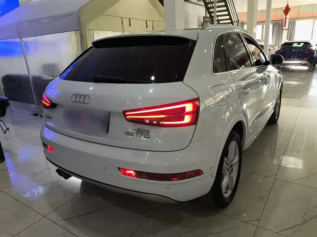 Audi Q3 30 TFSI Style