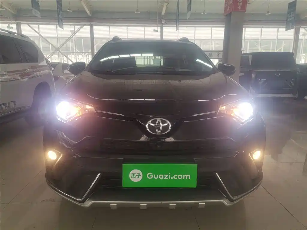 RAV4 2.0 L CVT 2 WD Style CN-V