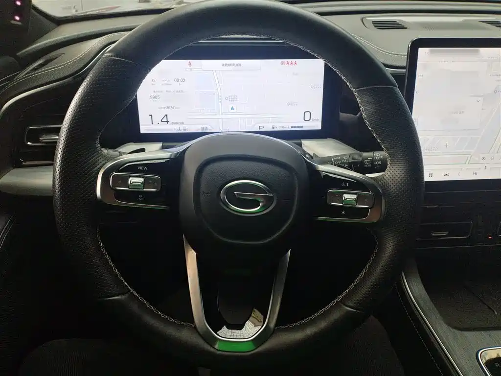 GAC Trumpchi GS8 Navigator Series 2.0 TGDI 2 WD Luxury Connected 7-seat