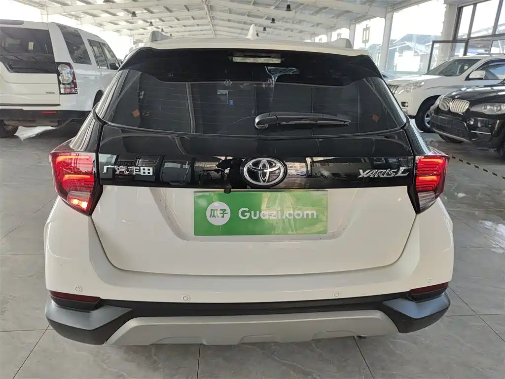 YARiS L Zhixuan Zhixuan X 1.5 L CVT Leading