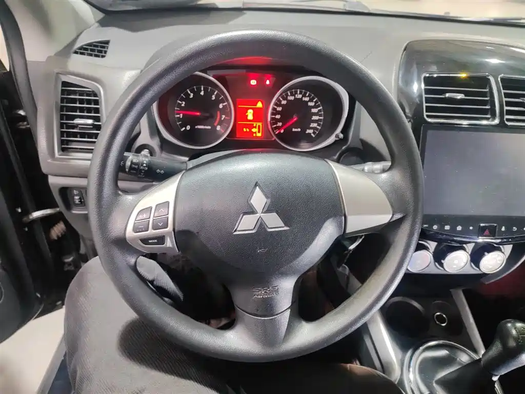 ASX 1.6 L Manual 2 WD Pioneer