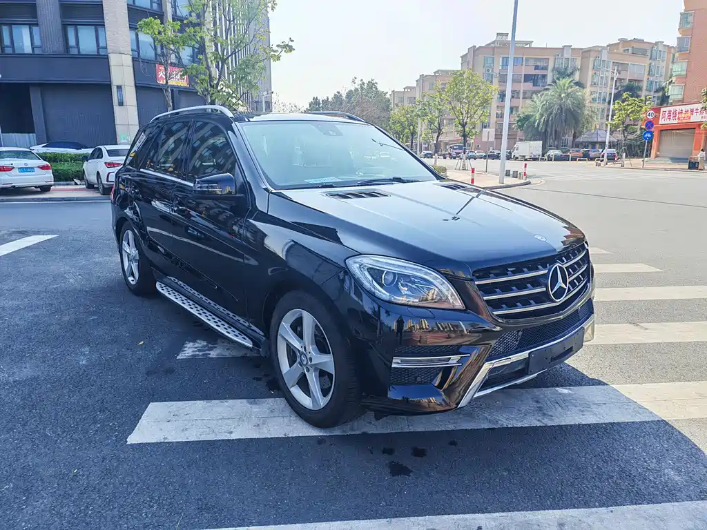Mercedes-Benz M-Class ML 400 4 MATIC Dynamic