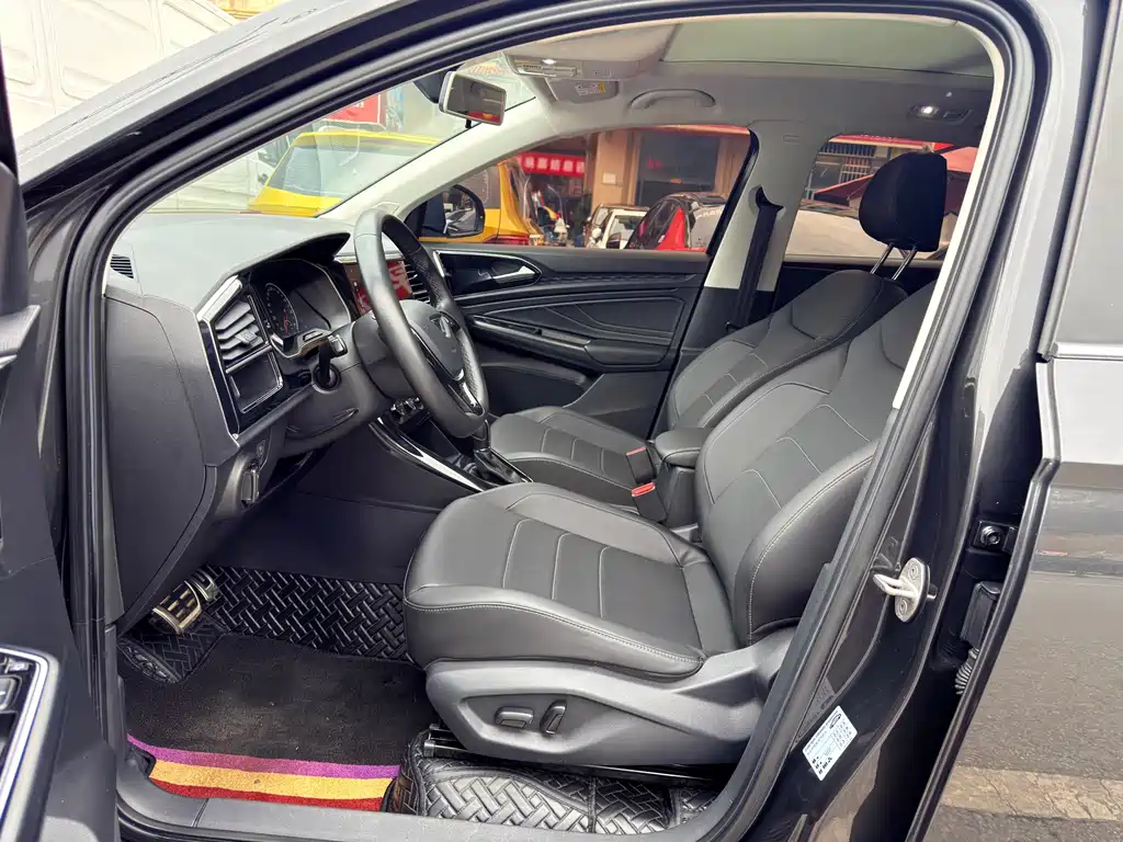 Jetta VS7 280 TSI Auto Joy