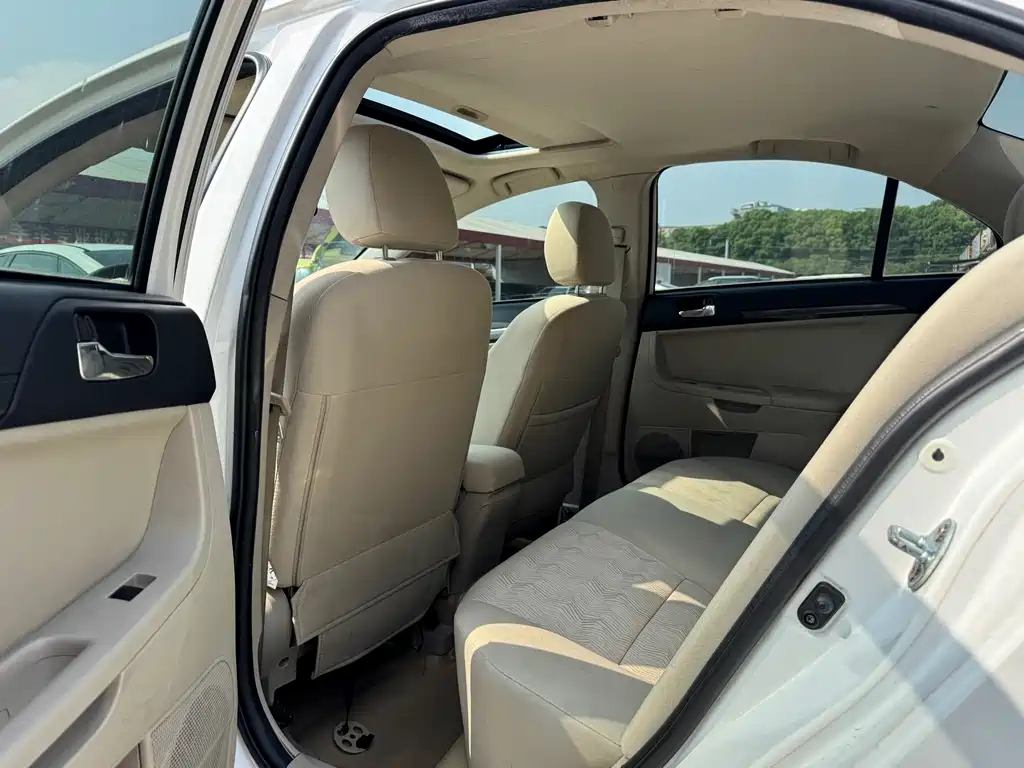 Lancer EX Zhishang 1.8 L Manual Luxury