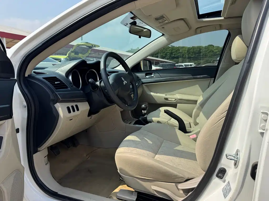 Lancer EX Zhishang 1.8 L Manual Luxury