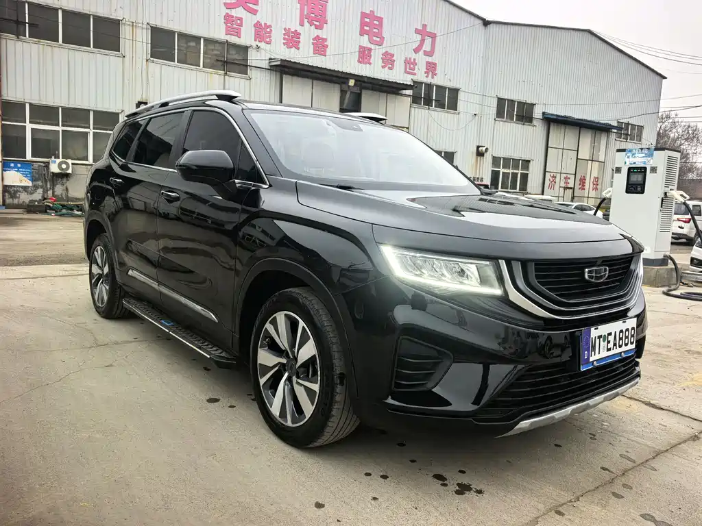 Haoyue 1.8 TD DCT Luxury 7-seat