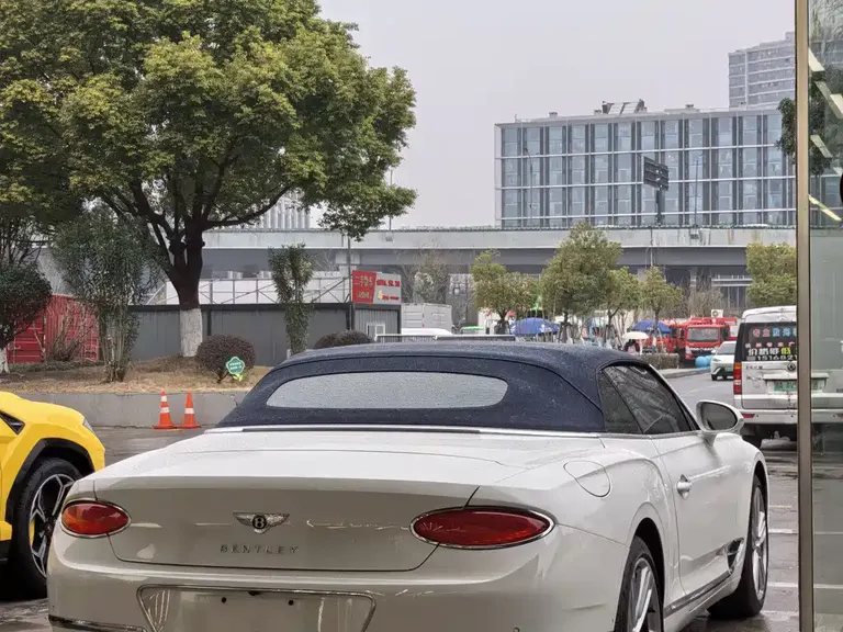 Bentley Continental GT 4.0 T GT V8 Convertible