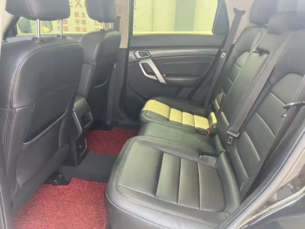 Beijing Offroad BJ20 1.5 T CVT Luxury