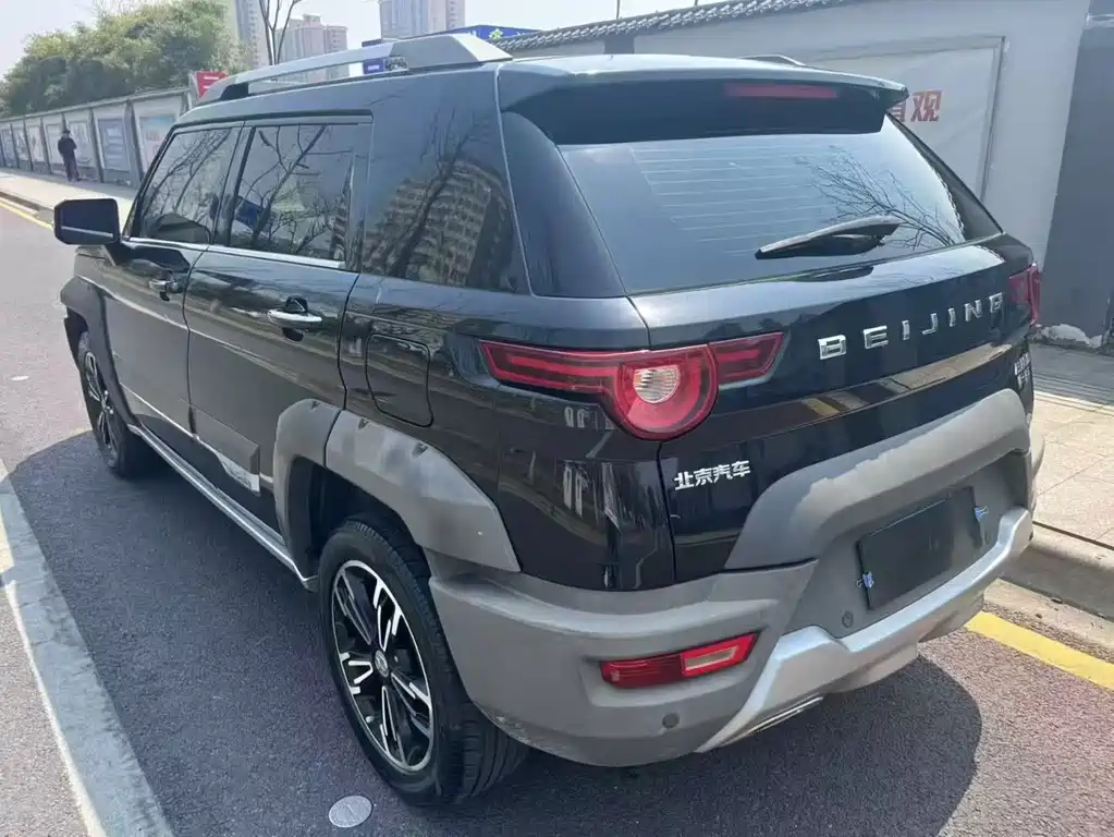 Beijing Offroad BJ20 1.5 T CVT Luxury