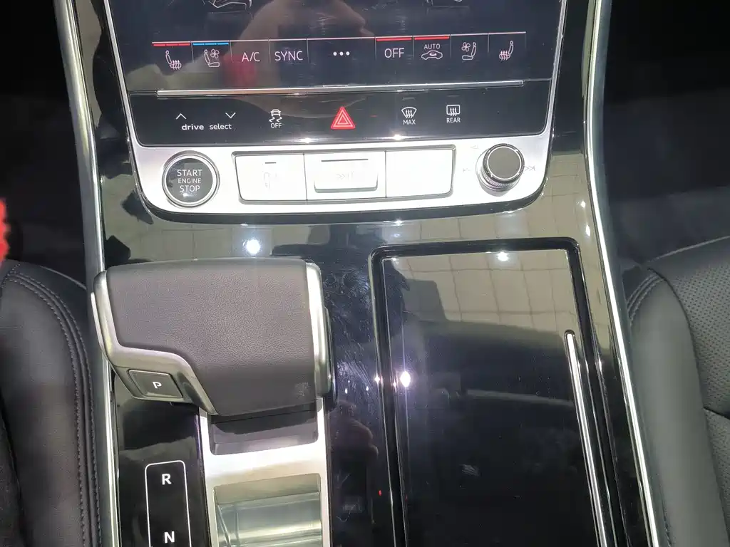 Audi Q7 45 TFSI quattro S line Sport