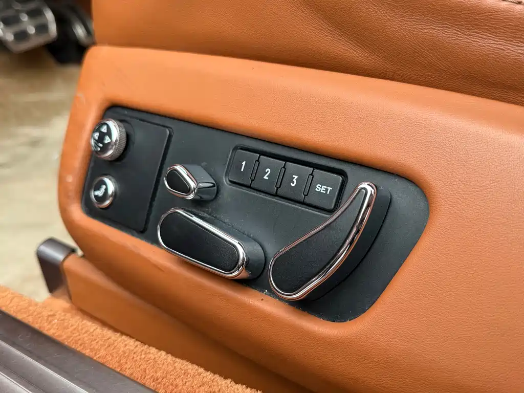 Continental GT 4.0 T GT V8