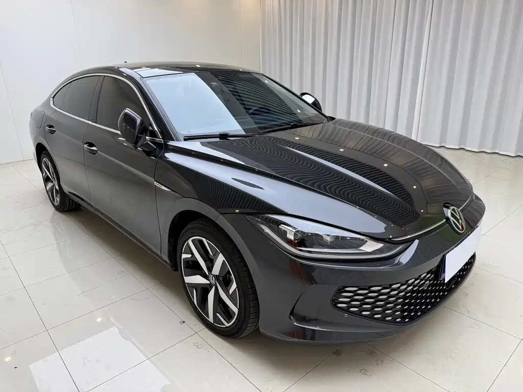 Lamando Lamando L 280 TSI DSG Spicy Cool