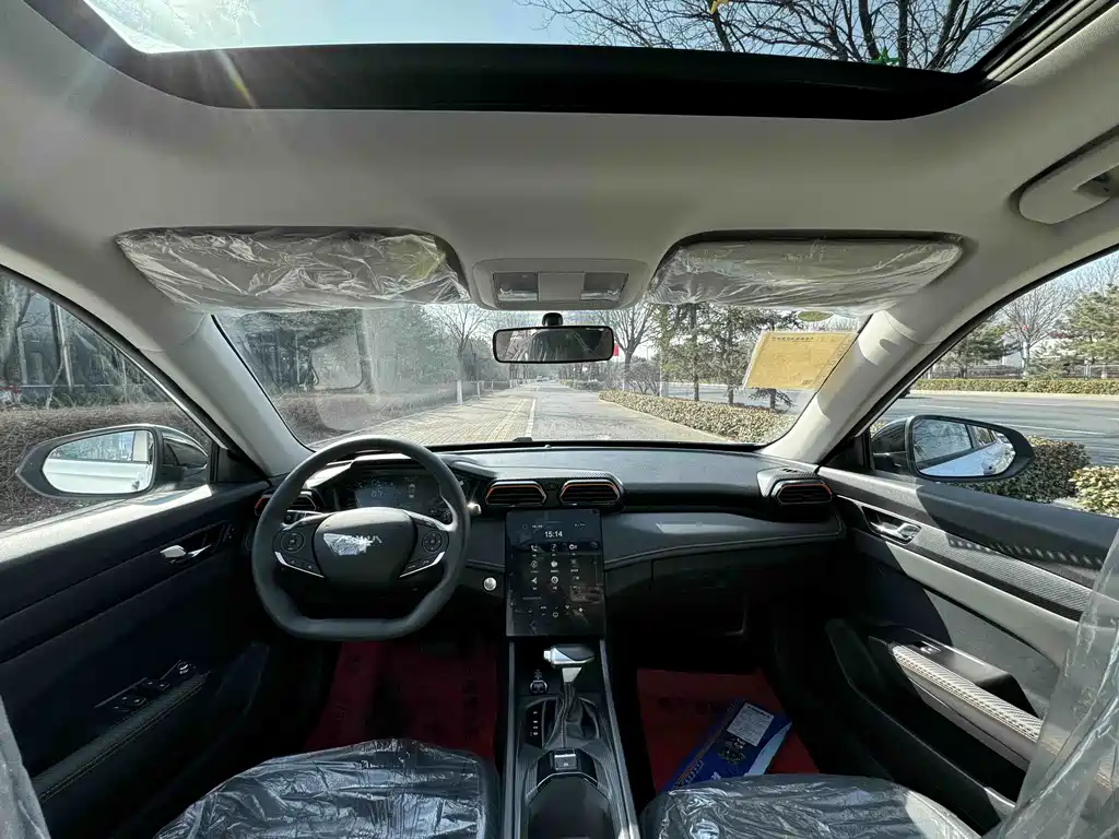 Yixuan GS Mach 1.5 L Auto Stellar