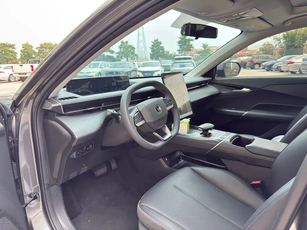 Eado 1.5 T GDI Auto Distinguished