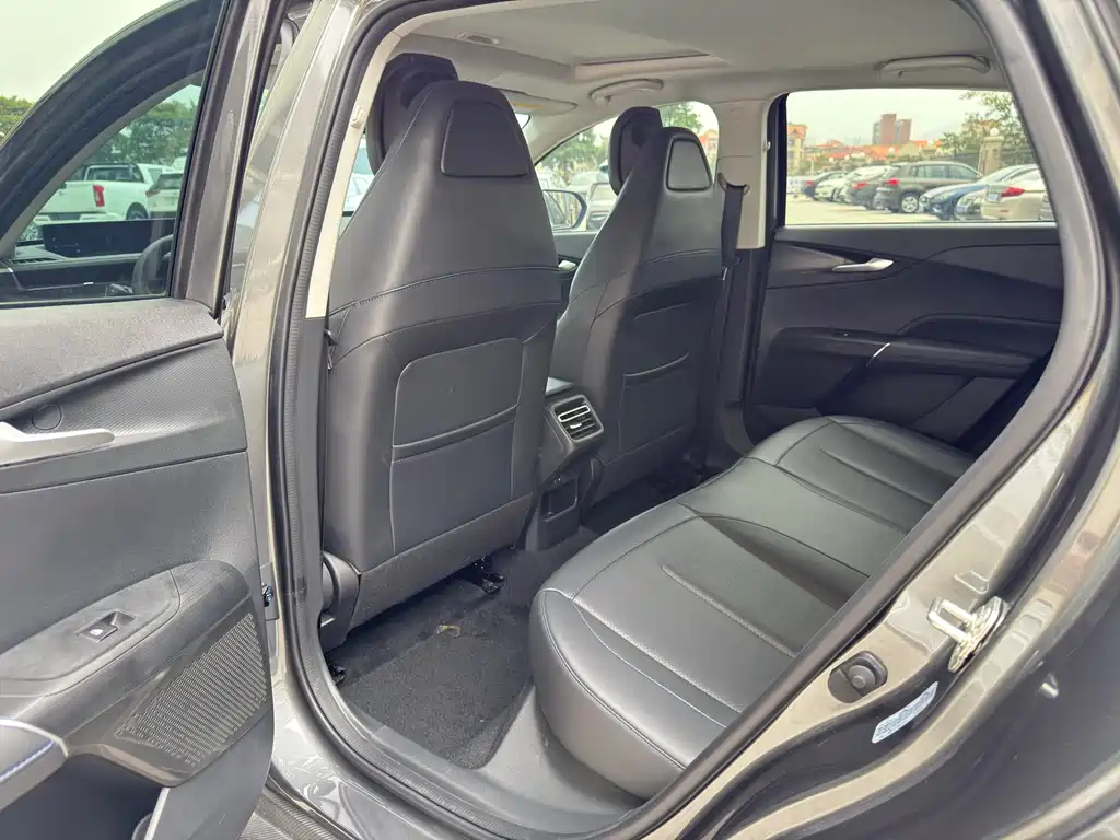 Eado 1.5 T GDI Auto Distinguished