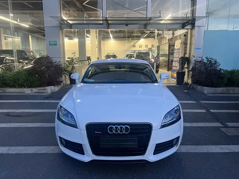 Audi TT 奥迪TT 2011款 TT Coupe 2.0 TFSI quattro