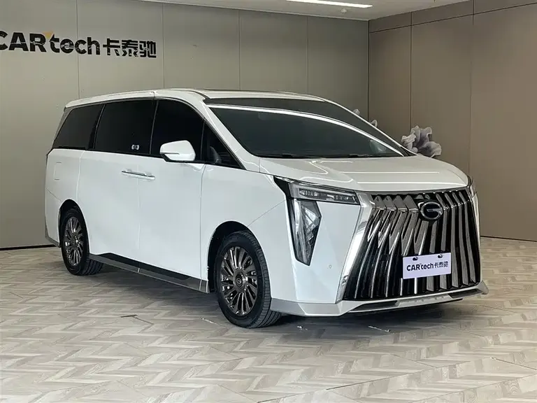 GAC Trumpchi M8 Grandmaster Series Dual Engine Flagship