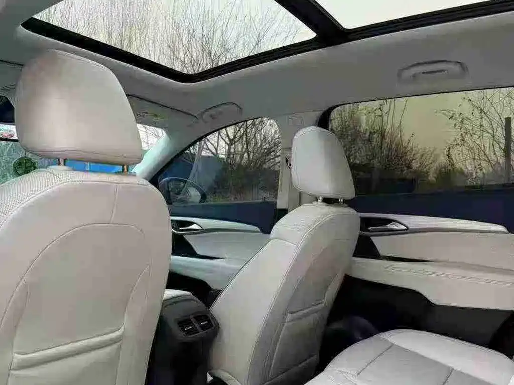 Envision Plus Envision Plus 4 WD Avenir Avenir