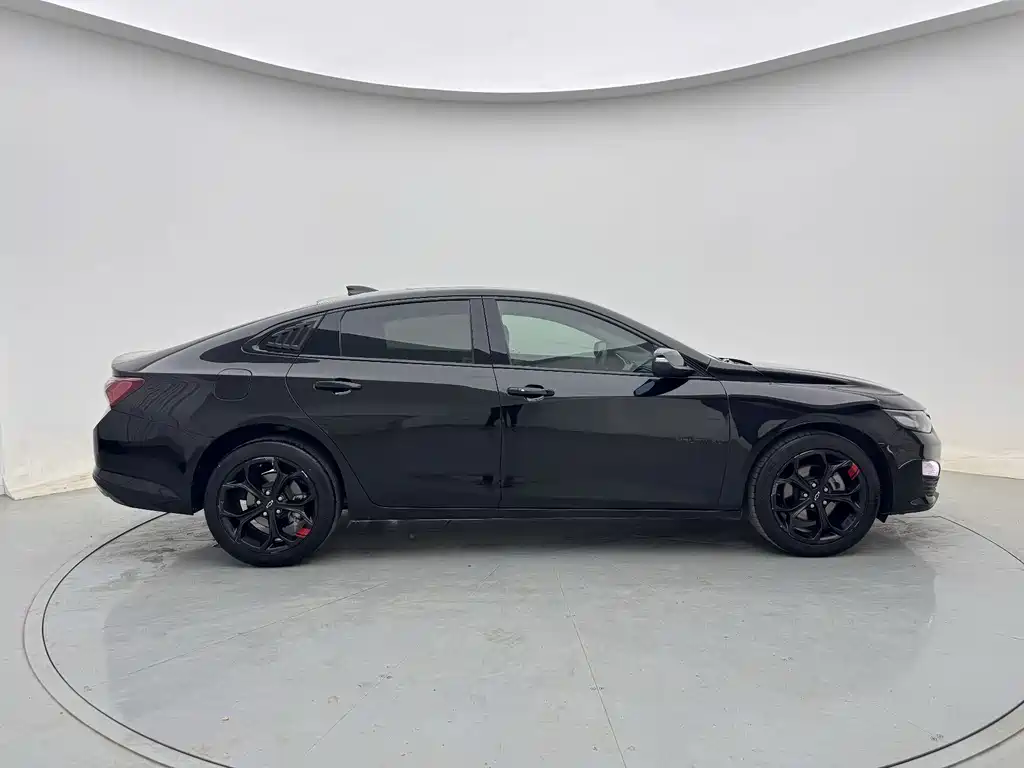Malibu XL Redline 550 T Auto Sharp Dynamic