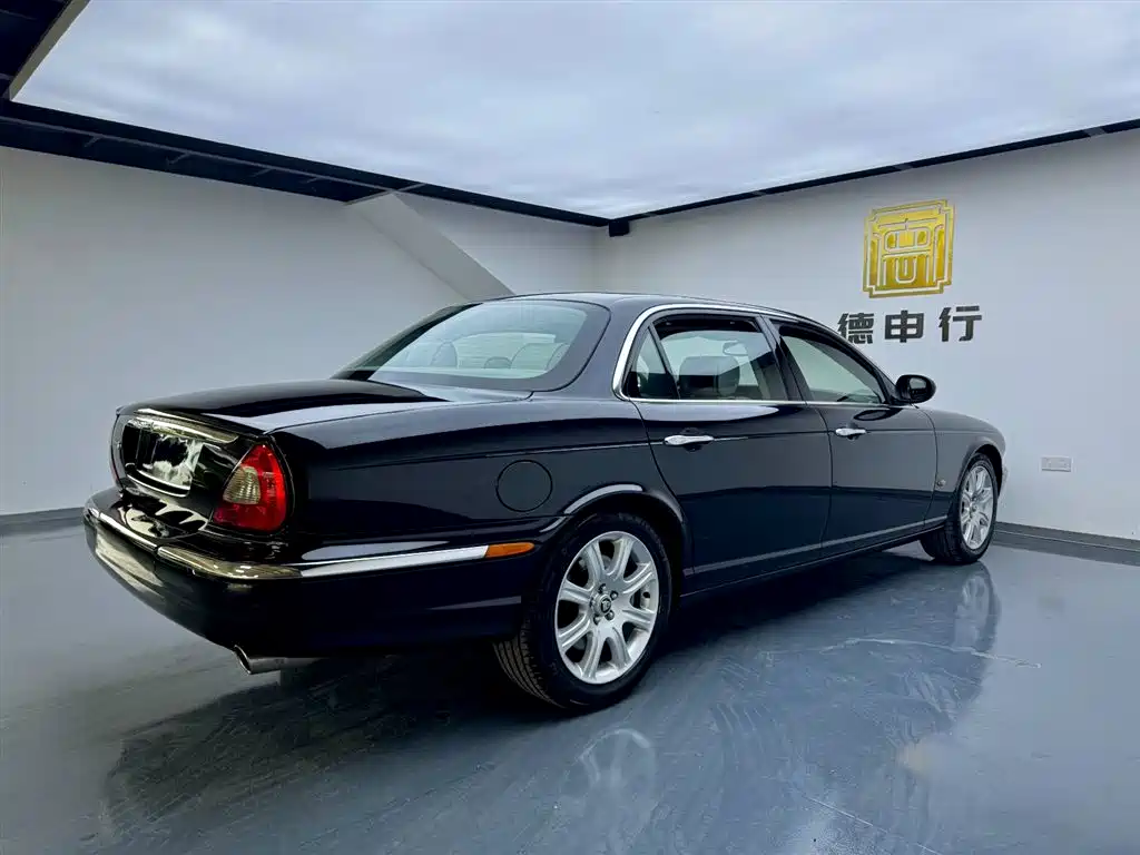 Jaguar XJ 捷豹XJ 2005款 XJ8 L 4.2