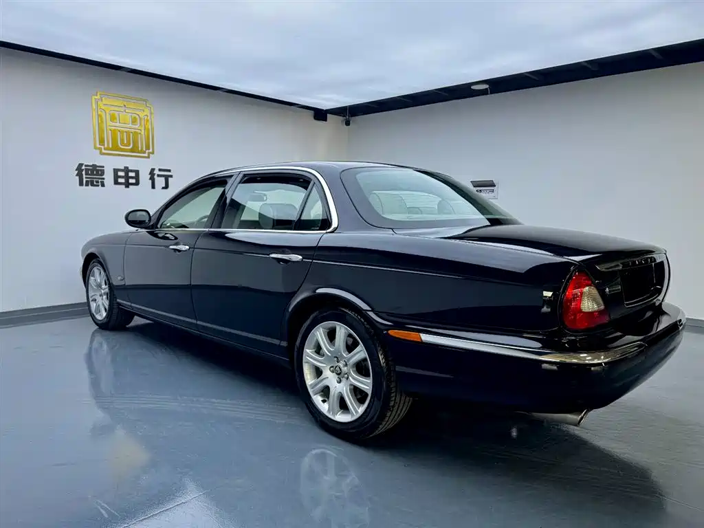 Jaguar XJ 捷豹XJ 2005款 XJ8 L 4.2