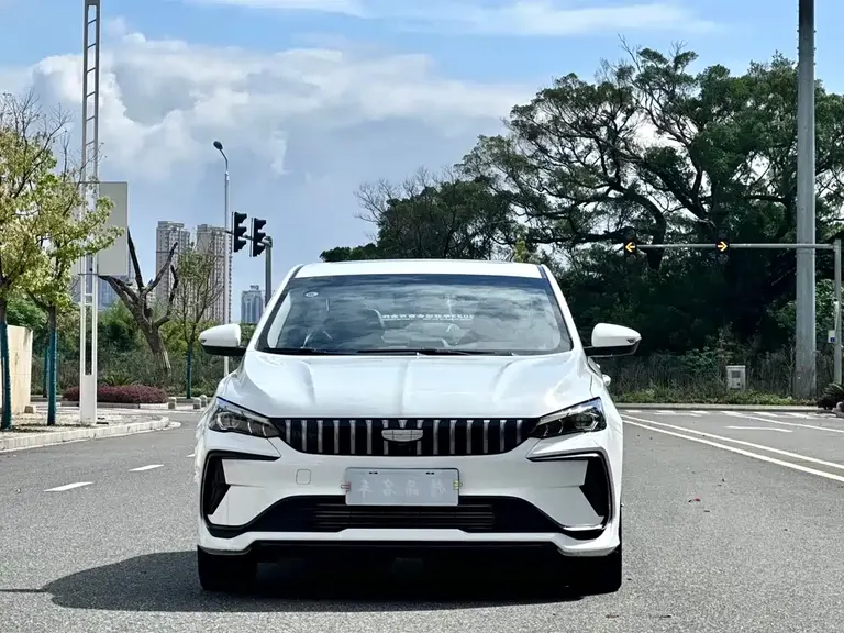 Geely Binrui Binrui COOL 1.5 T DCT Thunder