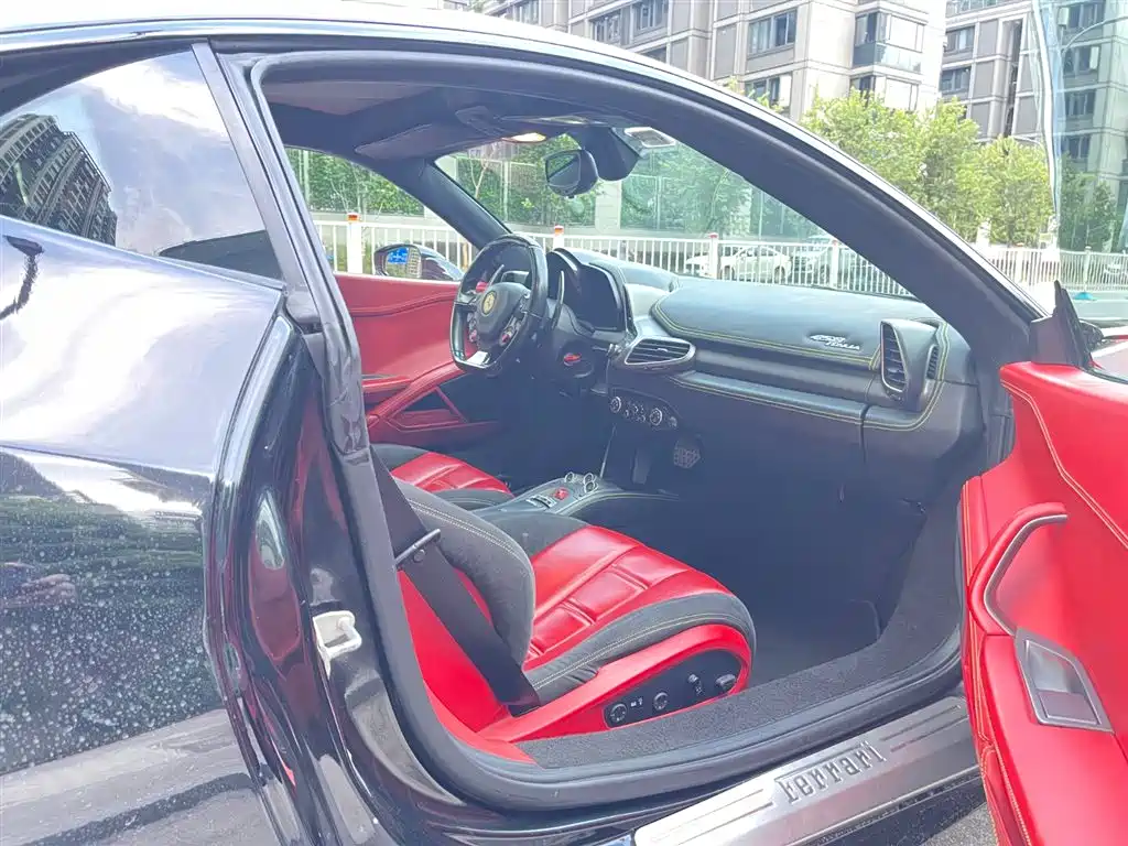 Ferrari 458 4.5 L Italia