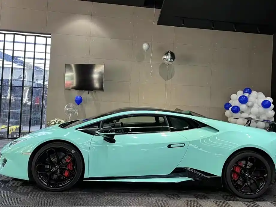 Huracán Huracán RWD Coupe